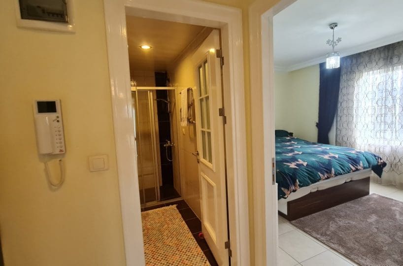 Fully furnished two-room apartment in Alanya Oba for sale